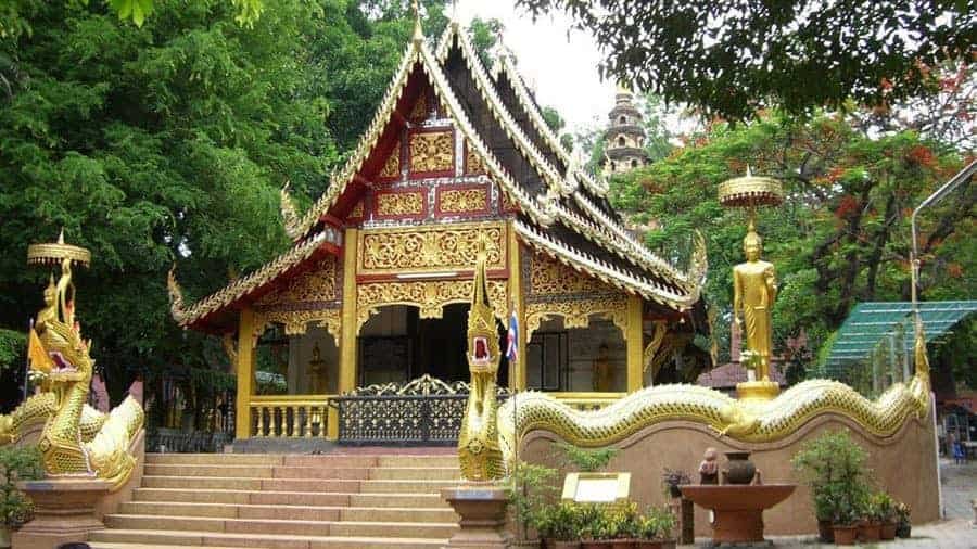 wat rampoeng temple chiang mai